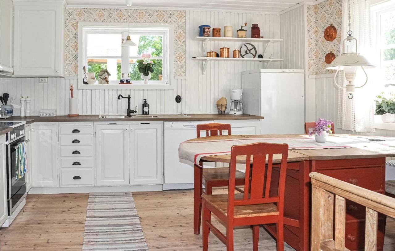 Cozy Home In Lesjoefors With Kitchen Lesjofors Exteriér fotografie